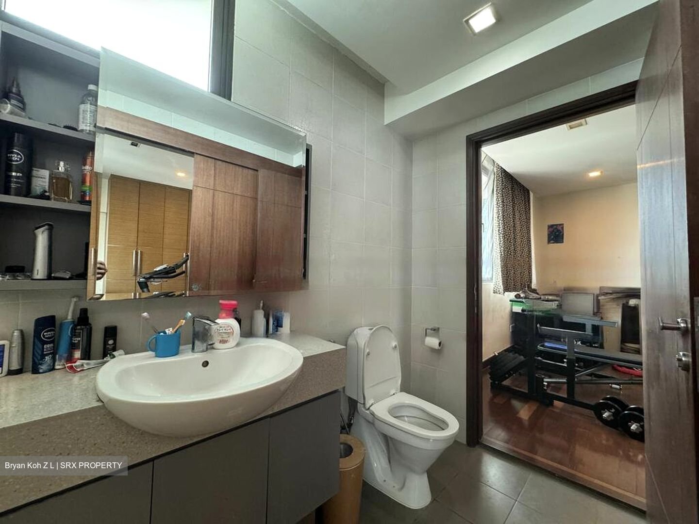 Sennett Avenue (D16), Semi-Detached #432282271